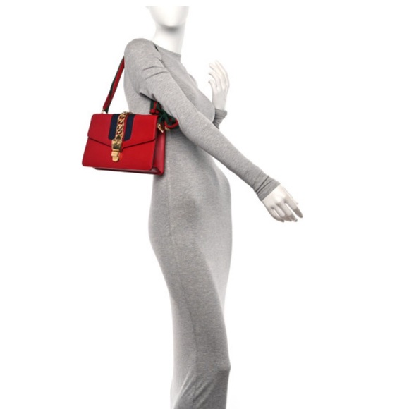 Auth Gucci Calfskin Sylvie Shoulder Bag - Picture 5 of 9